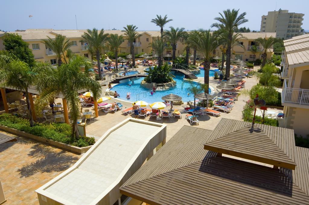 Tasia Maris Gardens Ayia Napa Bagian luar foto