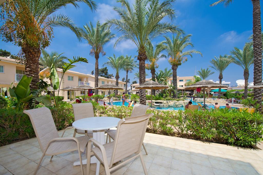 Tasia Maris Gardens Ayia Napa Ruang foto